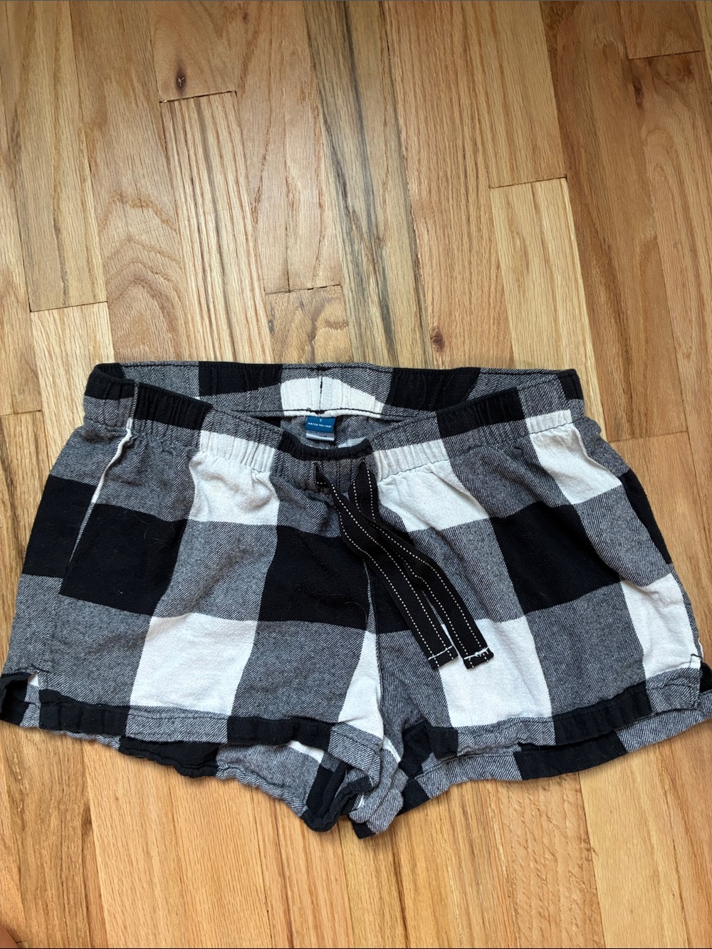 Old Navy Black and Gray Plaid Athletic Lounge Shorts